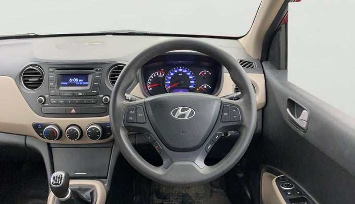 2014 Hyundai Xcent S 1.2, Petrol, Manual, 1,37,662 km, Steering Wheel Close Up