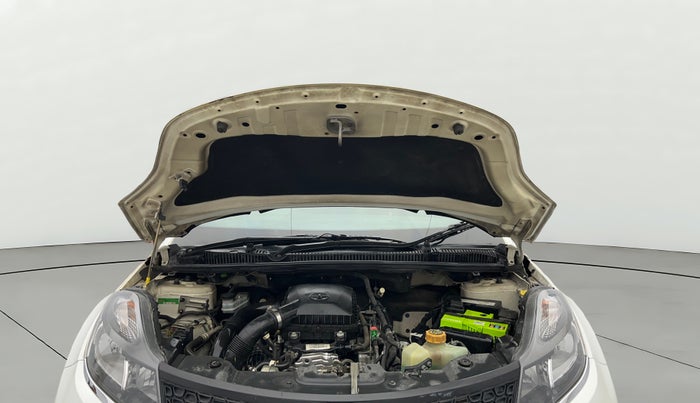 2019 Tata NEXON XM PETROL, Petrol, Manual, 72,768 km, Open Bonet