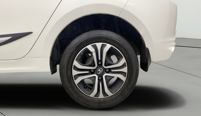 2023 Tata TIGOR XZ PLUS CNG LEATHERETTE PACK, CNG, Manual, 34,246 km, Left Rear Wheel