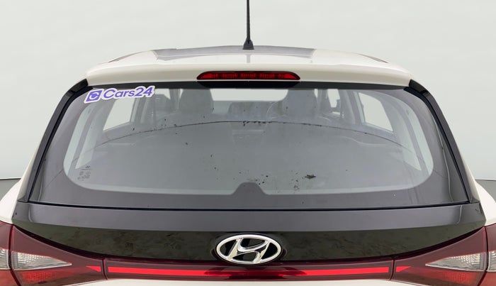 2023 Hyundai NEW I20 MAGNA 1.2 MT, Petrol, Manual, 12,754 km, Rear Windshield