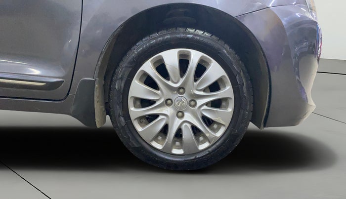 2017 Maruti Baleno ALPHA PETROL 1.2, Petrol, Manual, 75,881 km, Right Front Wheel