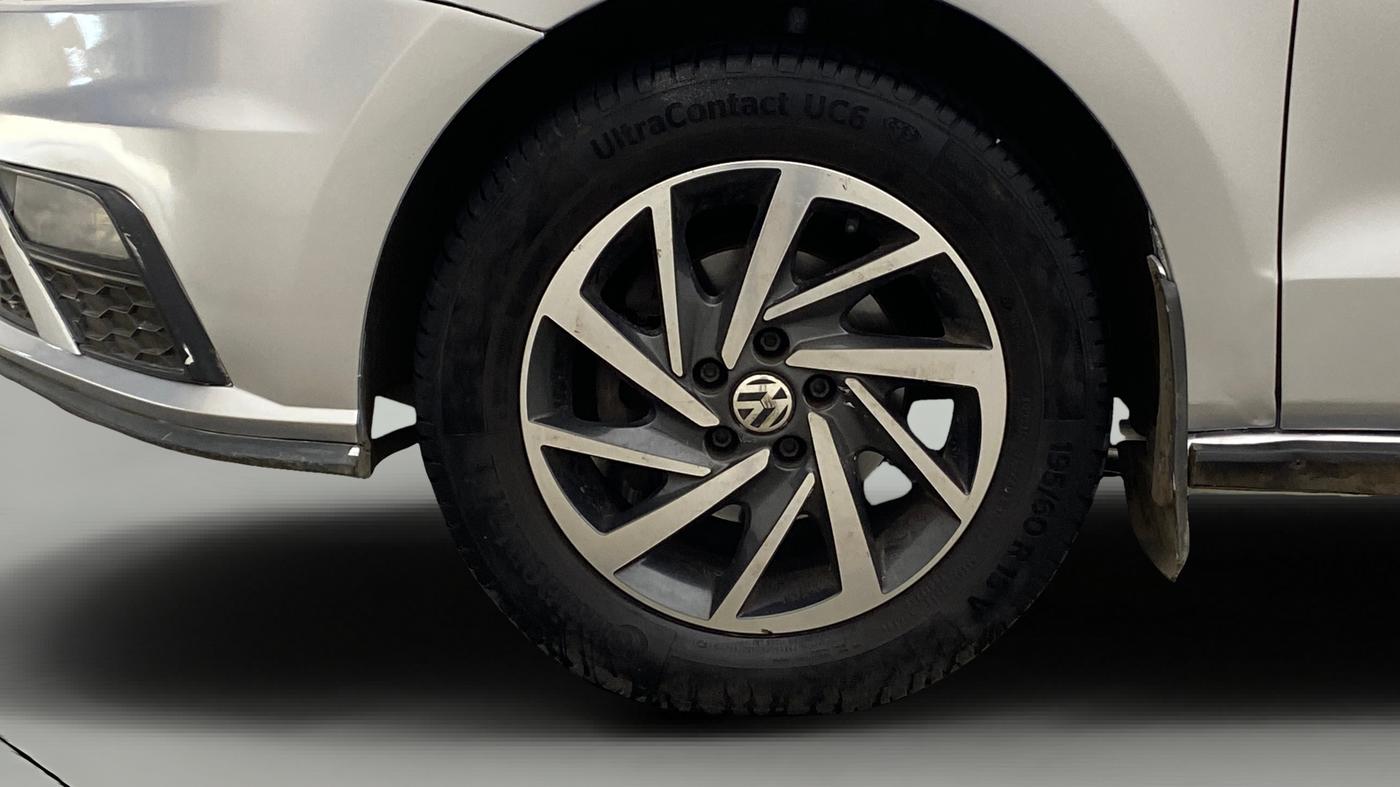 2021 Volkswagen Polo COMFORTLINE 1.0L TSI AT, Petrol, Automatic, 78,806 km, Left Front Wheel
