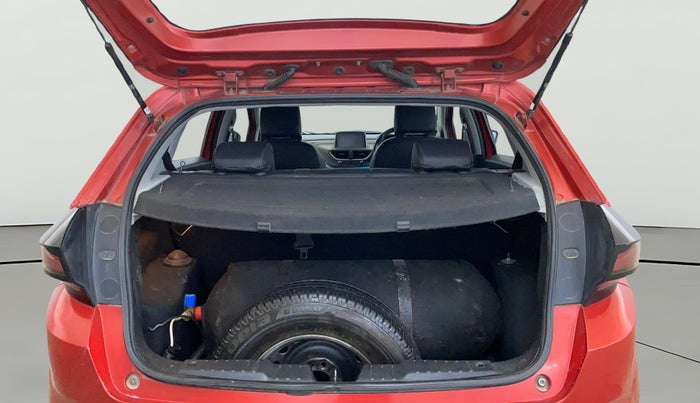 2020 Tata ALTROZ XZ PETROL, CNG, Manual, 46,042 km, Boot Open Zoomed View