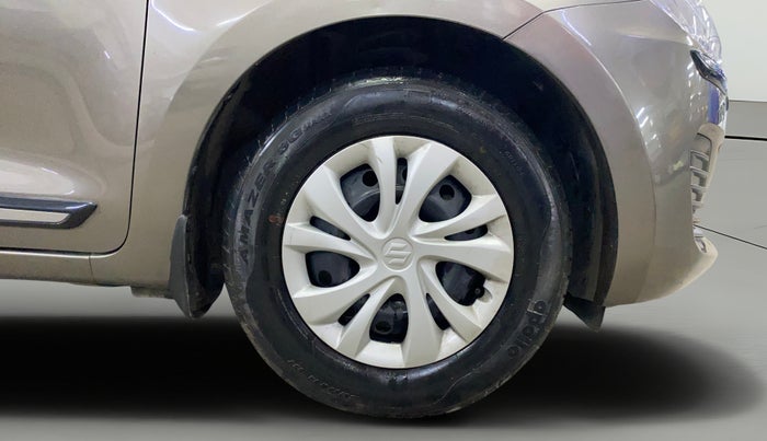 2019 Maruti Swift VXI, Petrol, Manual, 31,242 km, Right Front Wheel