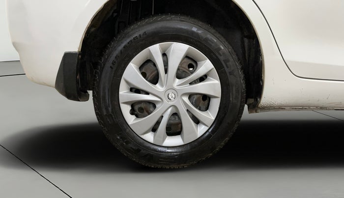 2014 Maruti Swift Dzire VXI, Petrol, Manual, 49,333 km, Right Rear Wheel