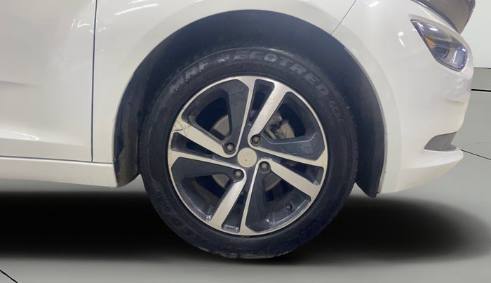 2021 Tata ALTROZ XZ DIESEL, Diesel, Manual, 59,189 km, Right Front Wheel