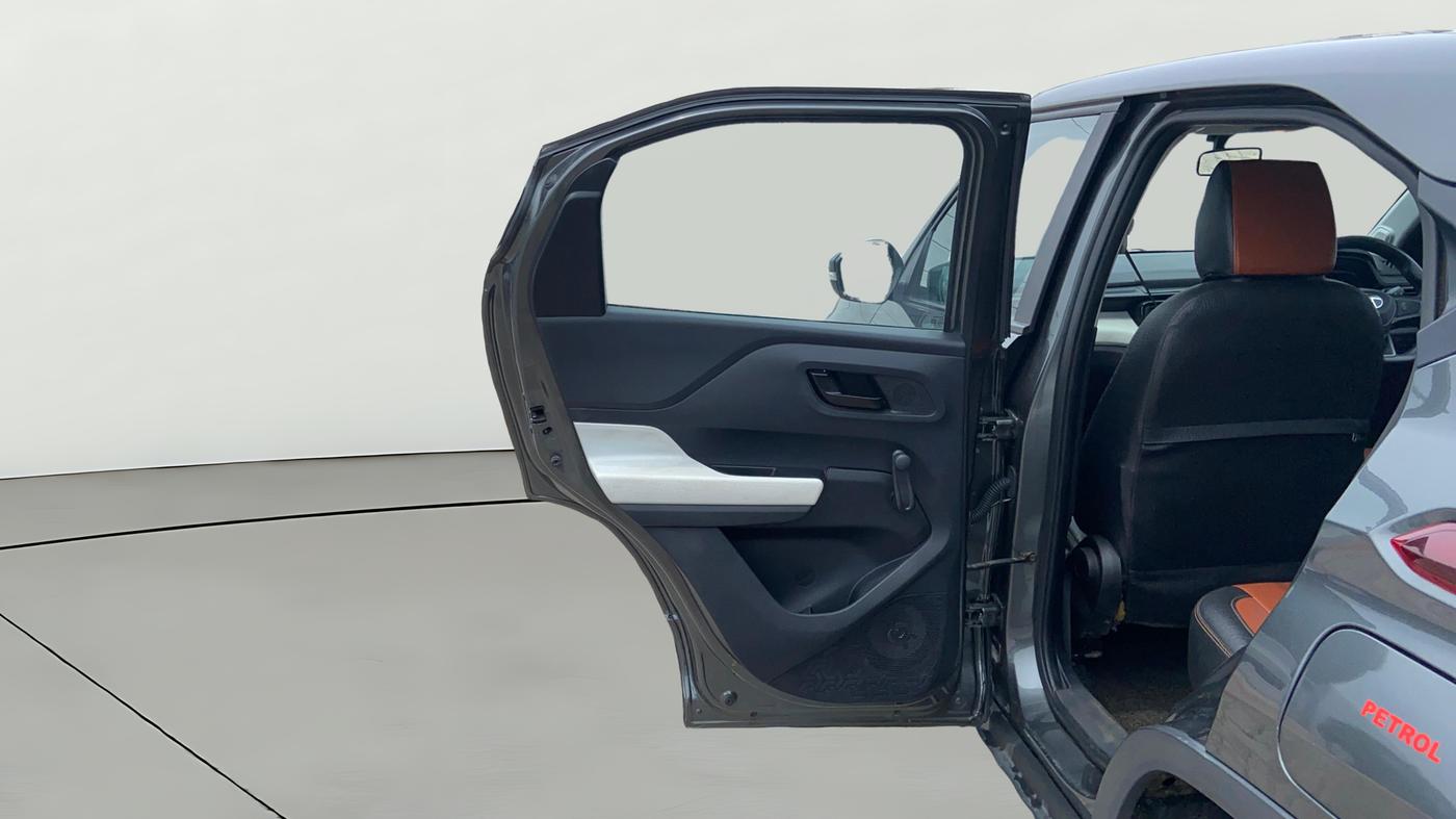 2025 Tata PUNCH PURE MT, Petrol, Manual, 34,594 km, LHS Rear Door