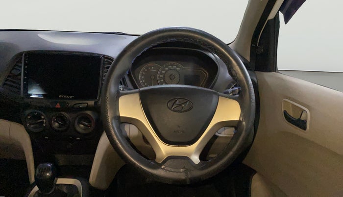 2019 Hyundai NEW SANTRO ERA, Petrol, Manual, 70,997 km, Steering Wheel Close Up