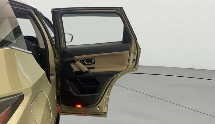 2022 Tata Harrier XZA PLUS 2.0L KAZIRANGA, Diesel, Automatic, 33,445 km, RHS Rear Door