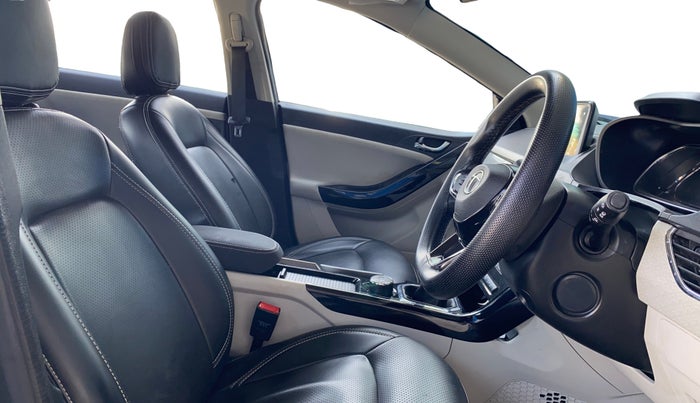 2021 Tata NEXON XZ PLUS PETROL, Petrol, Manual, 53,161 km, Right Side Front Door Cabin
