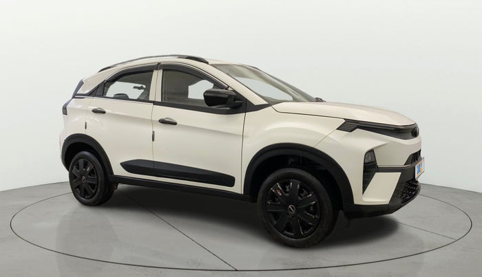 2024 Tata NEXON Smart Plus S 1.2 iCNG, CNG, Manual, 22,604 km, Right Front Diagonal