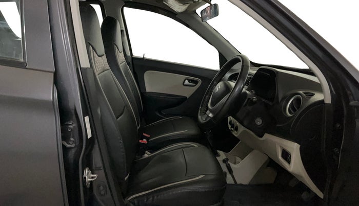 2022 Maruti Alto LXI O, Petrol, Manual, 26,722 km, Right Side Front Door Cabin