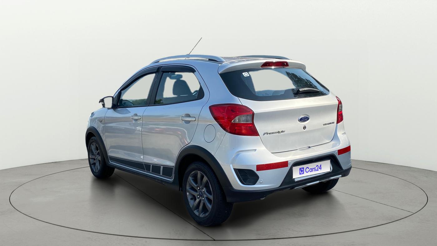 2018 Ford FREESTYLE TITANIUM PLUS 1.2 PETROL, Petrol, Manual, 63,441 km, Left Back Diagonal