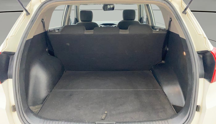 2016 Hyundai Creta E PLUS 1.6 PETROL, Petrol, Manual, 39,971 km, Boot Open Zoomed View