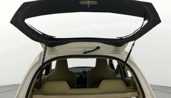 2015 Honda Brio S MT, Petrol, Manual, 20,156 km, Boot Door Open