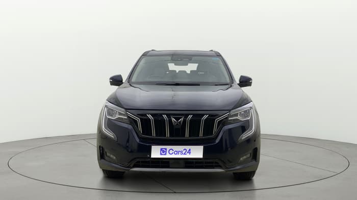 2023 Mahindra XUV700 AX 7 LUXURY P AT 7 STR, Petrol, Automatic, 29,864 km, Front