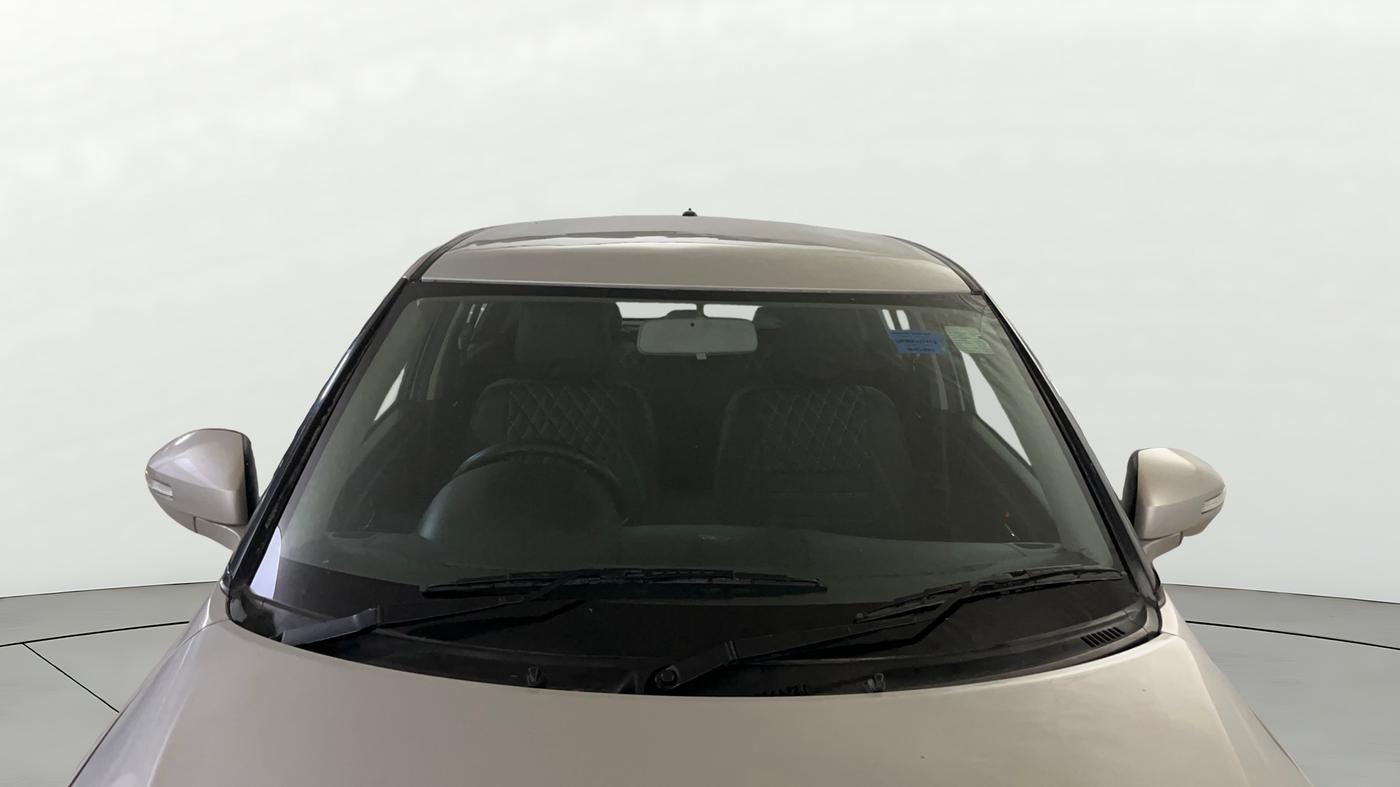 2014 Maruti Swift VXI, Petrol, Manual, 49,691 km, Front Windshield