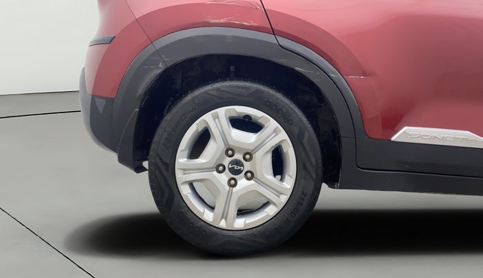 2021 KIA SONET HTK PLUS 1.0 IMT, Petrol, Manual, 27,095 km, Right Rear Wheel