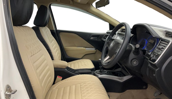 2016 Honda City 1.5L I-VTEC V MT, Petrol, Manual, 73,771 km, Right Side Front Door Cabin