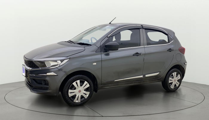 2022 Tata Tiago XM CNG, CNG, Manual, 64,338 km, Left Front Diagonal