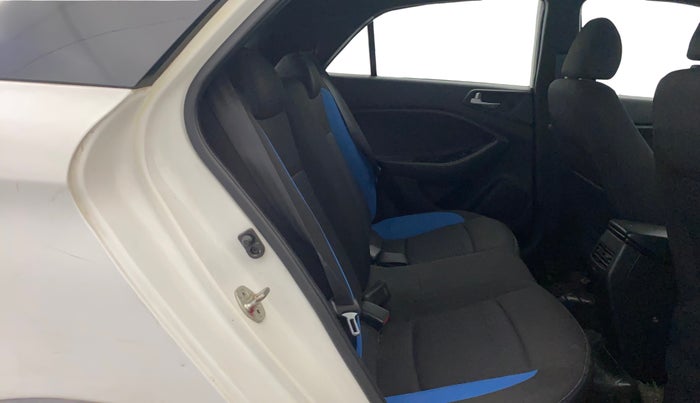 2019 Hyundai i20 Active 1.2 S, Petrol, Manual, 1,35,263 km, Third Seat Row ( optional )