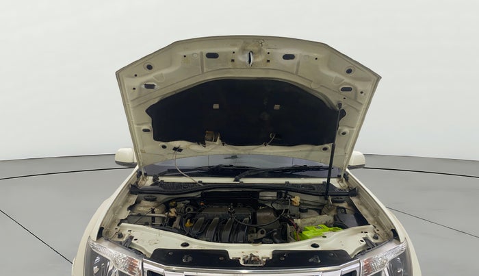 2015 Nissan Terrano XL (P), Petrol, Manual, 30,851 km, Open Bonet