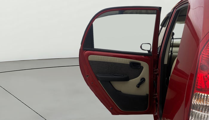 2015 Tata Nano TWIST XTA, Petrol, Automatic, 40,146 km, LHS Rear Door