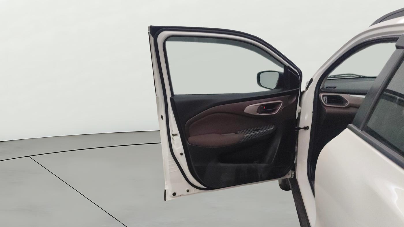 2025 Maruti FRONX DELTA PLUS 1.2L AGS, Petrol, Automatic, 5,783 km, LHS Front Door