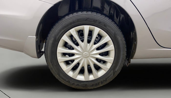 2015 Maruti Ciaz VDI +, Diesel, Manual, 75,134 km, Right Rear Wheel