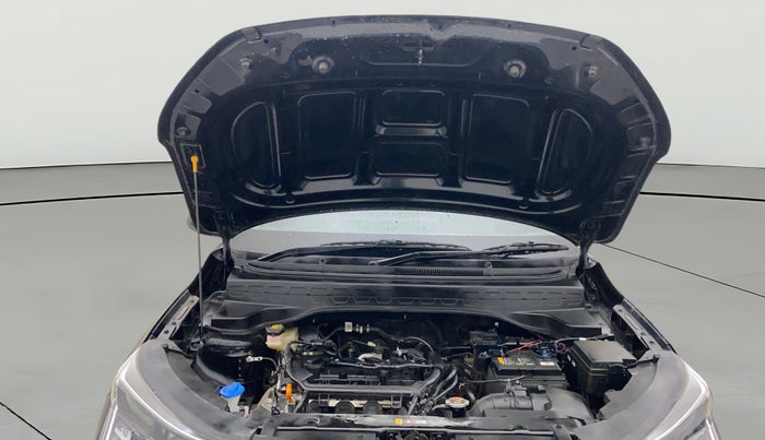 2024 KIA SONET HTE (O) 1.2 Petrol MT, Petrol, Manual, 4,952 km, Open Bonet