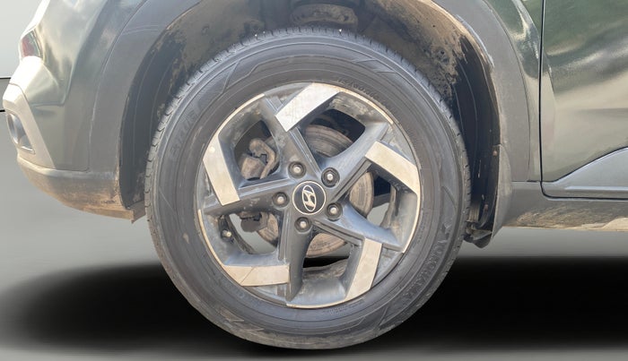 2019 Hyundai VENUE SX PLUS 1.0 TURBO DCT, Petrol, Automatic, 1,44,200 km, Left Front Wheel