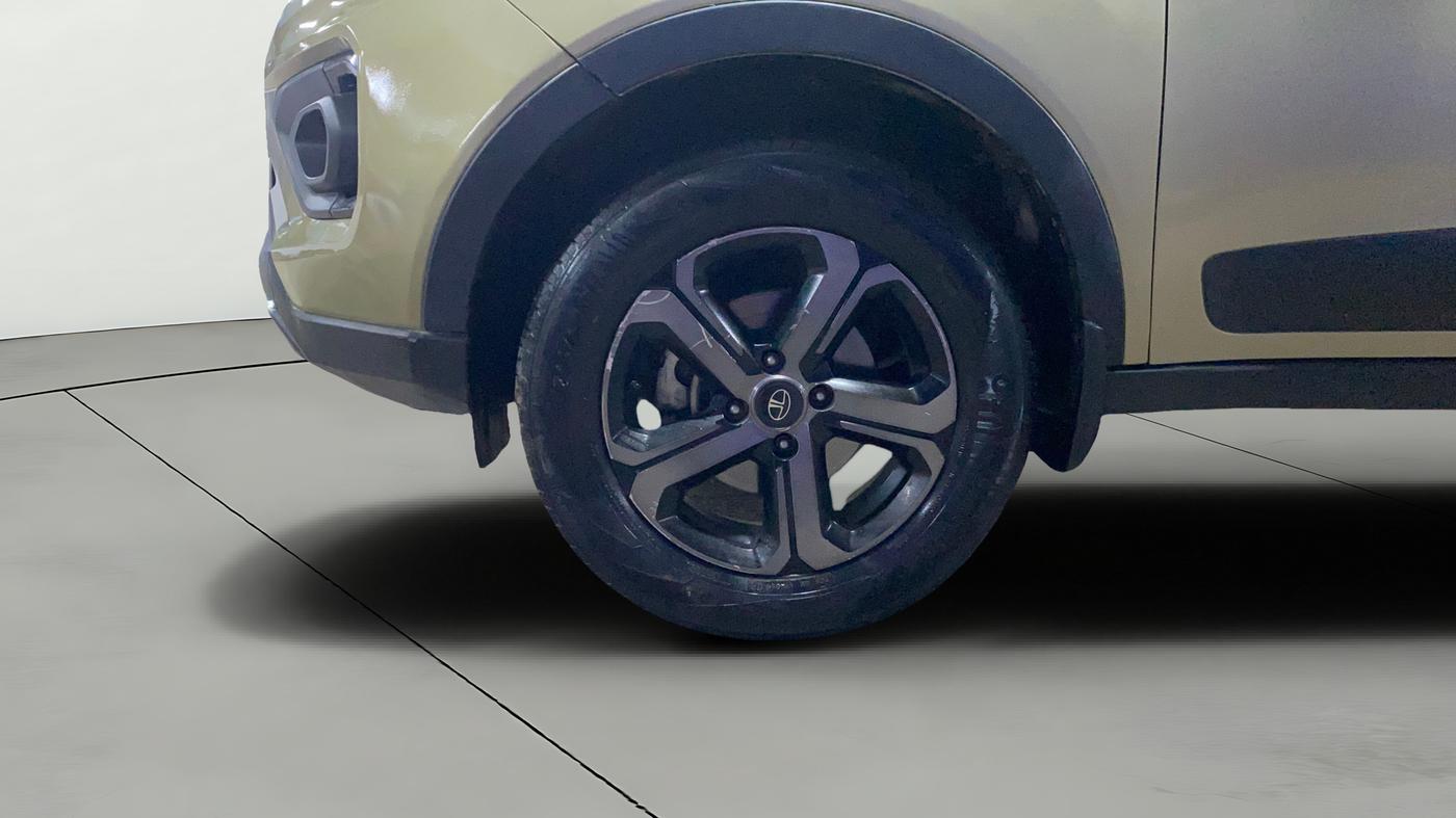 2022 Tata NEXON XZ PLUS PETROL KAZIRANGA, Petrol, Manual, 63,991 km, Left Front Wheel