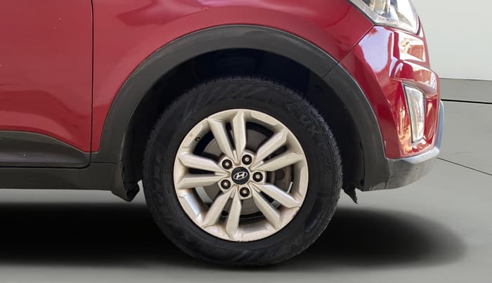 2016 Hyundai Creta SX PLUS 1.6 PETROL, Petrol, Manual, 1,32,115 km, Right Front Wheel