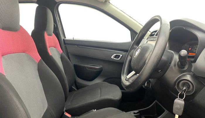 2019 Renault Kwid RXT 1.0 AMT (O), Petrol, Automatic, 47,251 km, Right Side Front Door Cabin