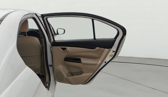 2016 Maruti Ciaz ZXI AT, CNG, Automatic, 85,876 km, RHS Rear Door