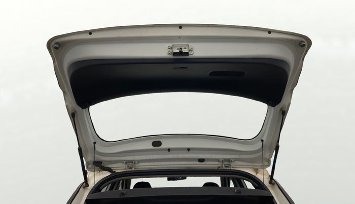 2018 Hyundai Elite i20 ASTA 1.2, Petrol, Manual, 47,319 km, Boot Door Open