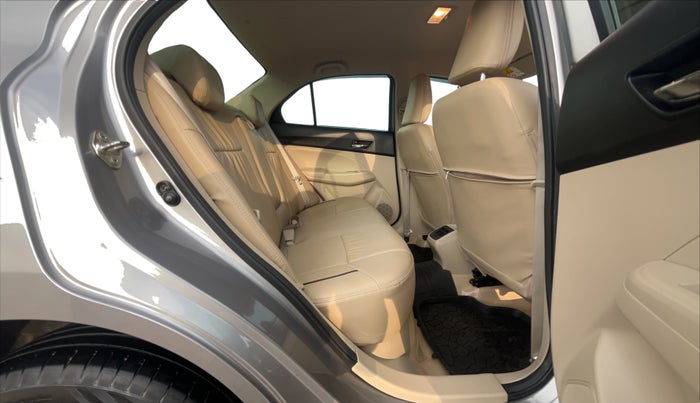 2022 Maruti Dzire ZXI Plus AMT, Petrol, Automatic, 37,601 km, Right Side Rear Door Cabin