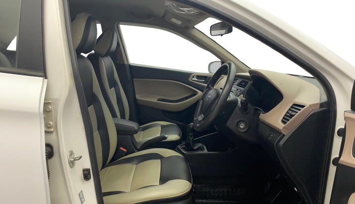 2017 Hyundai Elite i20 MAGNA EXECUTIVE 1.2, Petrol, Manual, 1,02,864 km, Right Side Front Door Cabin