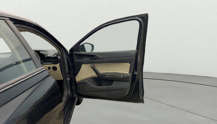 2022 Skoda SLAVIA ACTIVE 1.0L TSI MT, Petrol, Manual, 59,236 km, RHS Front Door