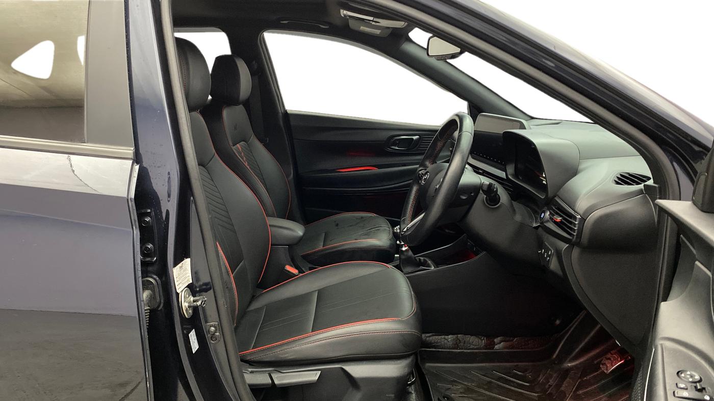 2022 Hyundai NEW I20 N LINE N8 1.0 TURBO GDI IMT, Petrol, Manual, 22,946 km, Right Side Front Door Cabin