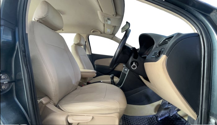 2017 Volkswagen Ameo HIGHLINE1.2L, Petrol, Manual, 72,188 km, Right Side Front Door Cabin