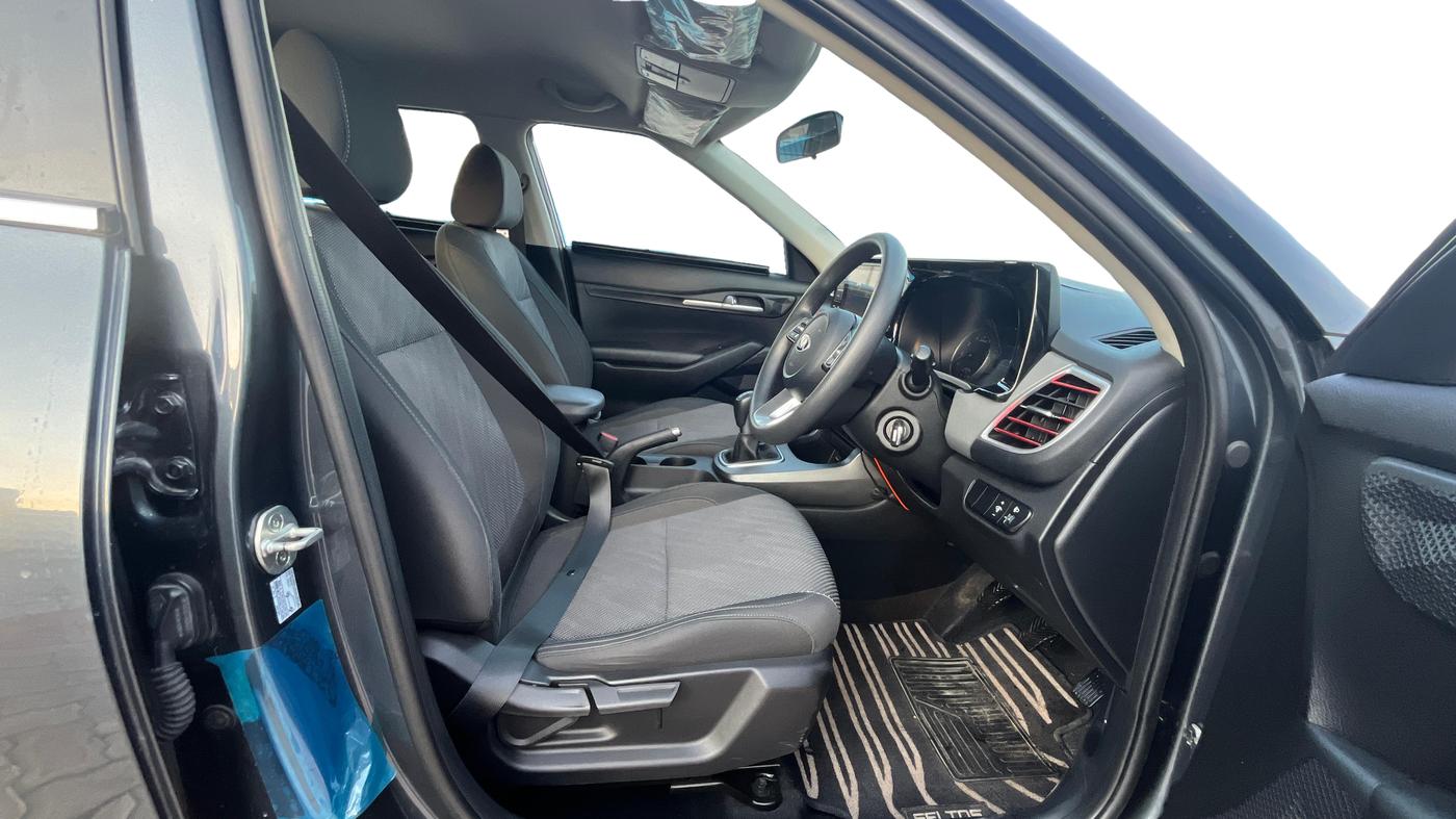 2020 KIA SELTOS HTK 1.5 PETROL, Petrol, Manual, 42,835 km, Right Side Front Door Cabin