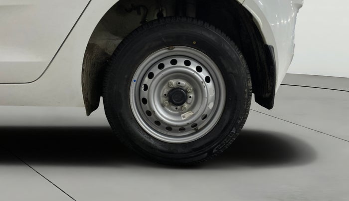 2024 Tata ALTROZ XE CNG, CNG, Manual, 17,614 km, Left Rear Wheel