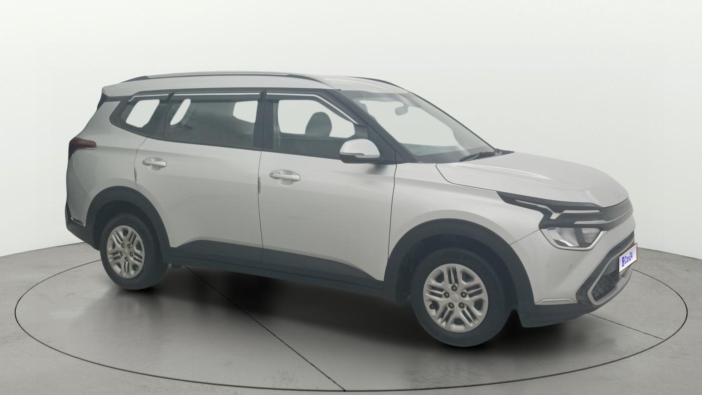 2024 KIA CARENS PRESTIGE 1.5 PETROL 7 STR, Petrol, Manual, 25,102 km, Right Front Diagonal