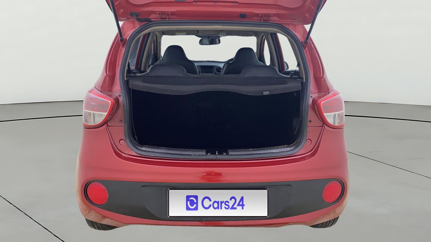 2018 Hyundai Grand i10 SPORTZ 1.2 KAPPA VTVT, Petrol, Manual, 97,160 km, Boot Open Zoomed View
