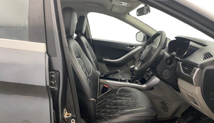 2018 Tata NEXON XZ PLUS DIESEL, Diesel, Manual, 73,096 km, Right Side Front Door Cabin