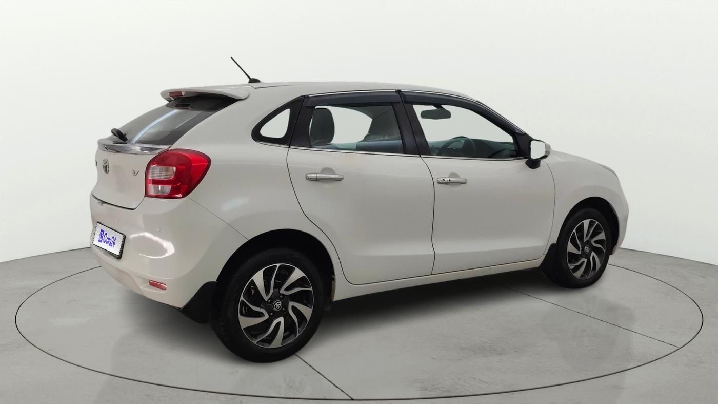 2020 Toyota Glanza V, Petrol, Manual, 56,794 km, Right Back Diagonal