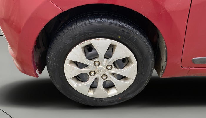 2014 Hyundai Xcent S 1.2, Petrol, Manual, 63,920 km, Left Front Wheel