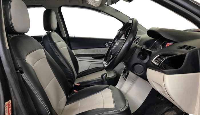 2022 Tata TIGOR XZ PLUS CNG, CNG, Manual, 1,00,828 km, Right Side Front Door Cabin