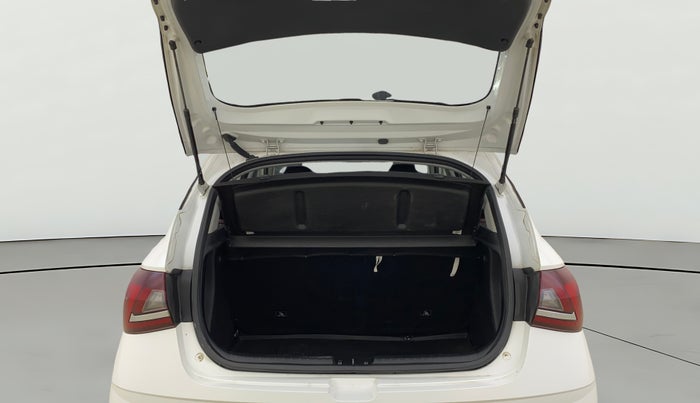 2023 Hyundai NEW I20 SPORTZ 1.2 IVT, Petrol, Automatic, 61,615 km, Boot Open Zoomed View